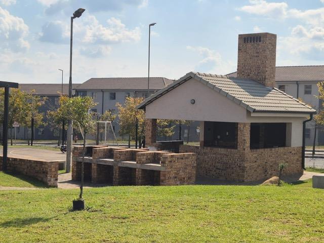 2 Bedroom Property for Sale in Midrand Gauteng