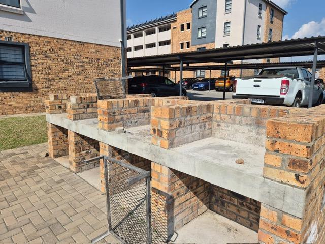 2 Bedroom Property for Sale in Midrand Gauteng