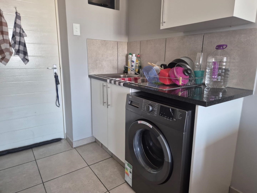 2 Bedroom Property for Sale in Midrand Gauteng