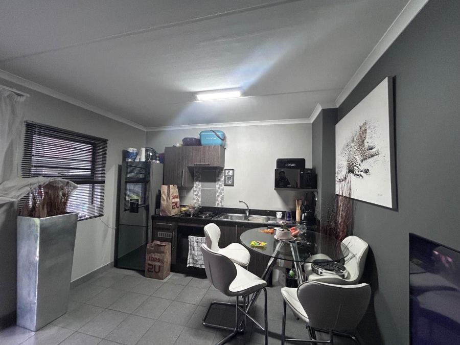 To Let 2 Bedroom Property for Rent in Willow Park Manor Gauteng