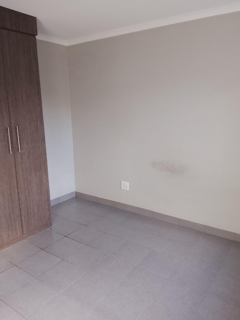 To Let 2 Bedroom Property for Rent in Equestria Gauteng