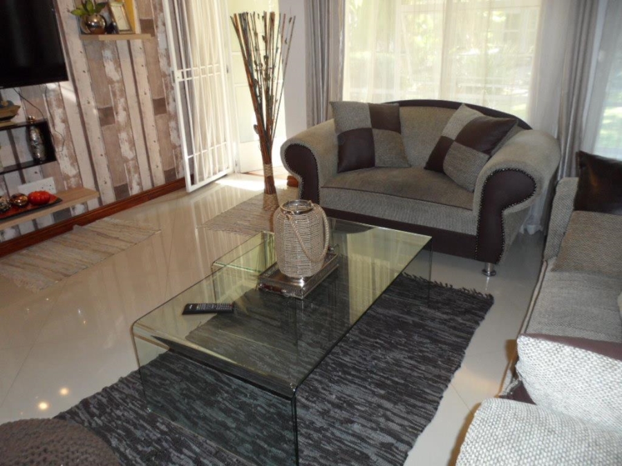 To Let 2 Bedroom Property for Rent in Morningside Gauteng