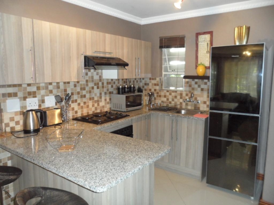 To Let 2 Bedroom Property for Rent in Morningside Gauteng