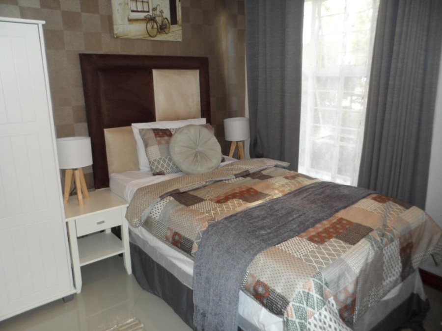 To Let 2 Bedroom Property for Rent in Morningside Gauteng