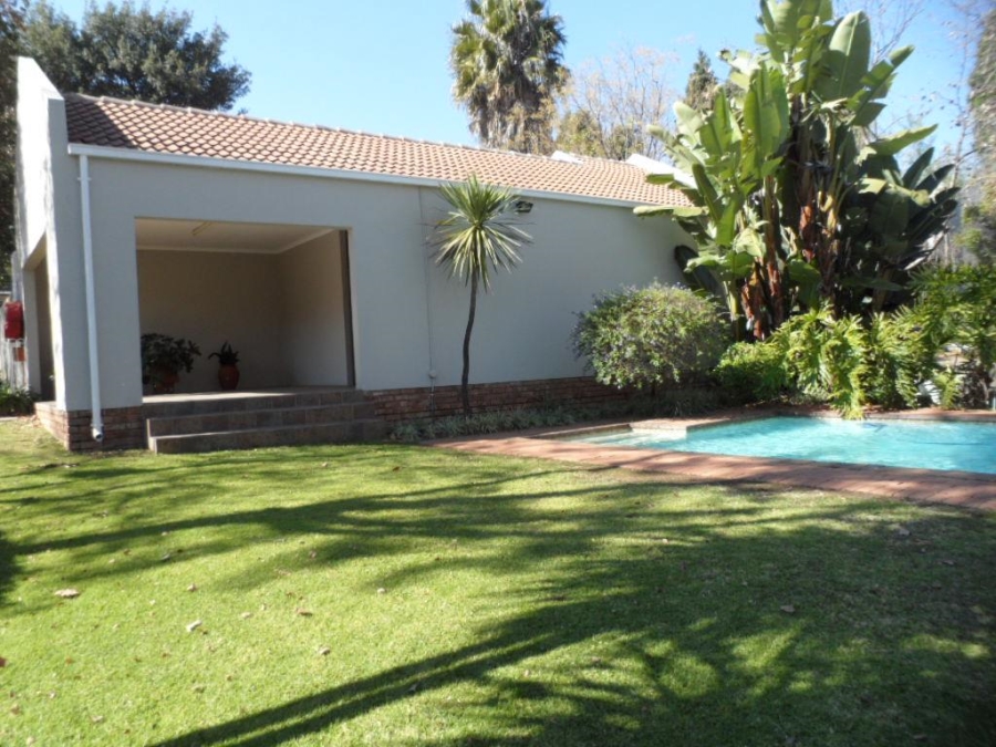 To Let 2 Bedroom Property for Rent in Morningside Gauteng
