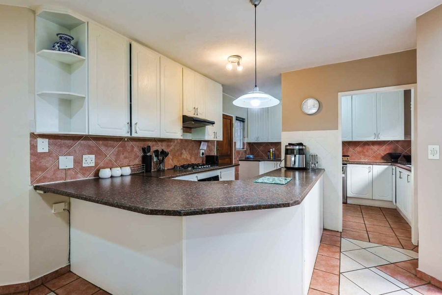 3 Bedroom Property for Sale in Woodhill Estate Gauteng