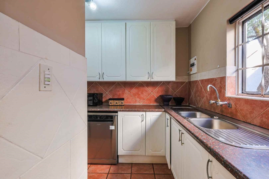 3 Bedroom Property for Sale in Woodhill Estate Gauteng