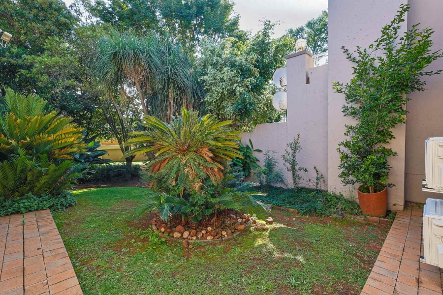 3 Bedroom Property for Sale in Woodhill Estate Gauteng