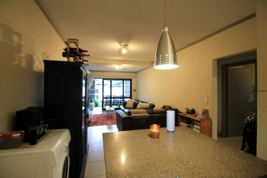 To Let 2 Bedroom Property for Rent in Lonehill Gauteng