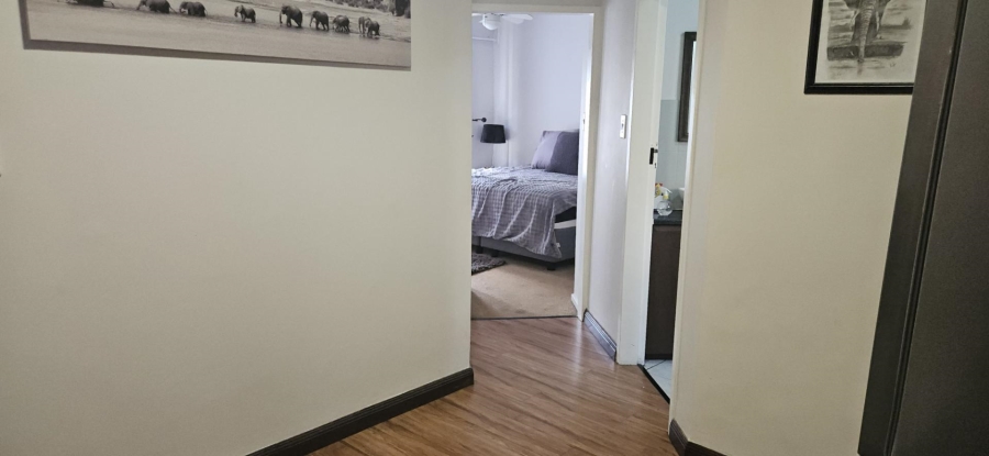 To Let 2 Bedroom Property for Rent in Faerie Glen Gauteng