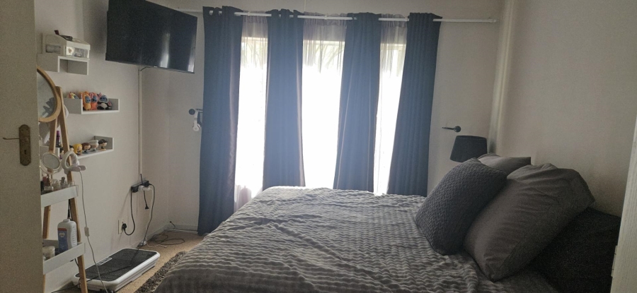 To Let 2 Bedroom Property for Rent in Faerie Glen Gauteng