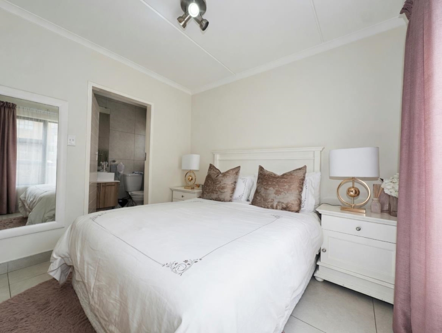 3 Bedroom Property for Sale in Founders Hill Gauteng