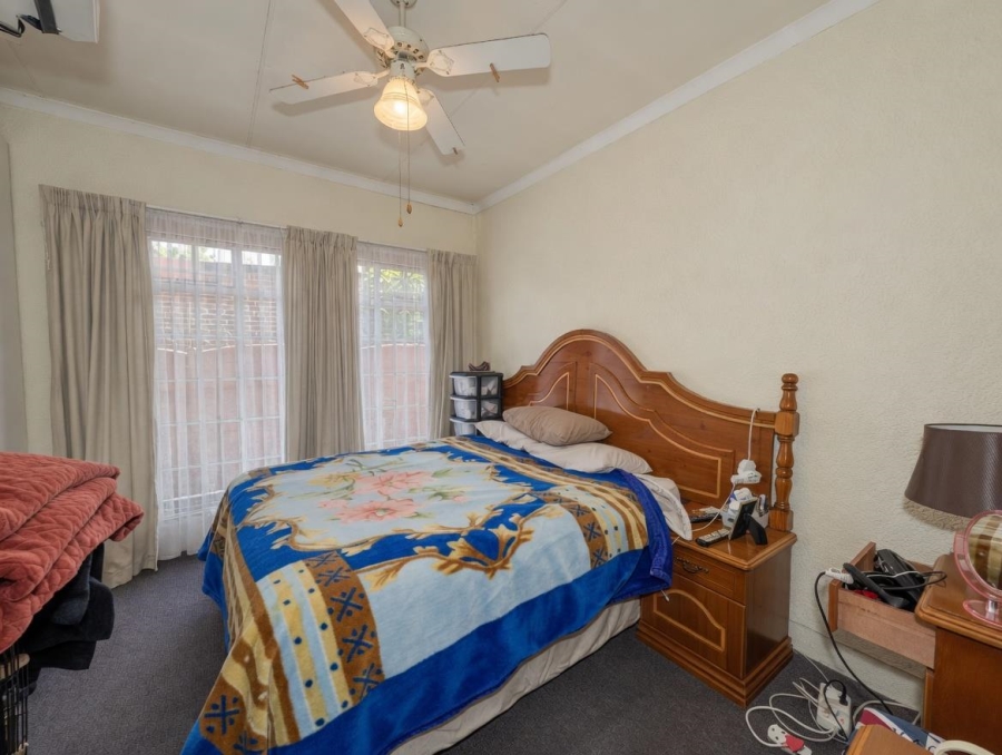 7 Bedroom Property for Sale in Birch Acres Gauteng