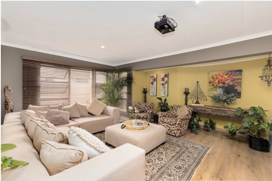2 Bedroom Property for Sale in Radiokop Gauteng