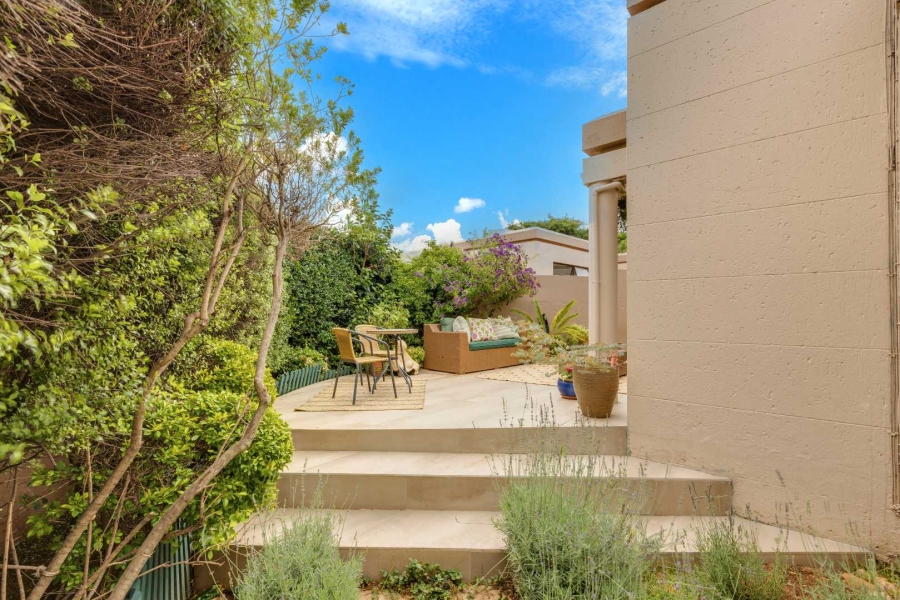 2 Bedroom Property for Sale in Radiokop Gauteng