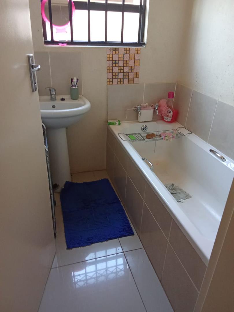 3 Bedroom Property for Sale in Soshanguve VV Gauteng