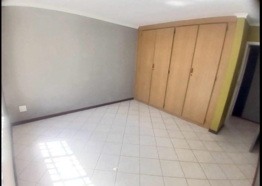 2 Bedroom Property for Sale in Theresa Park Gauteng