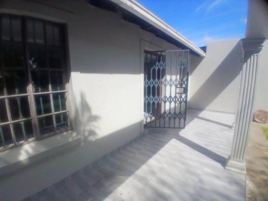 2 Bedroom Property for Sale in Theresa Park Gauteng