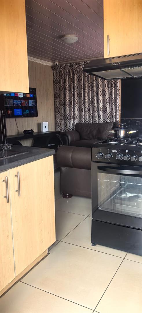 2 Bedroom Property for Sale in Soshanguve WW Gauteng