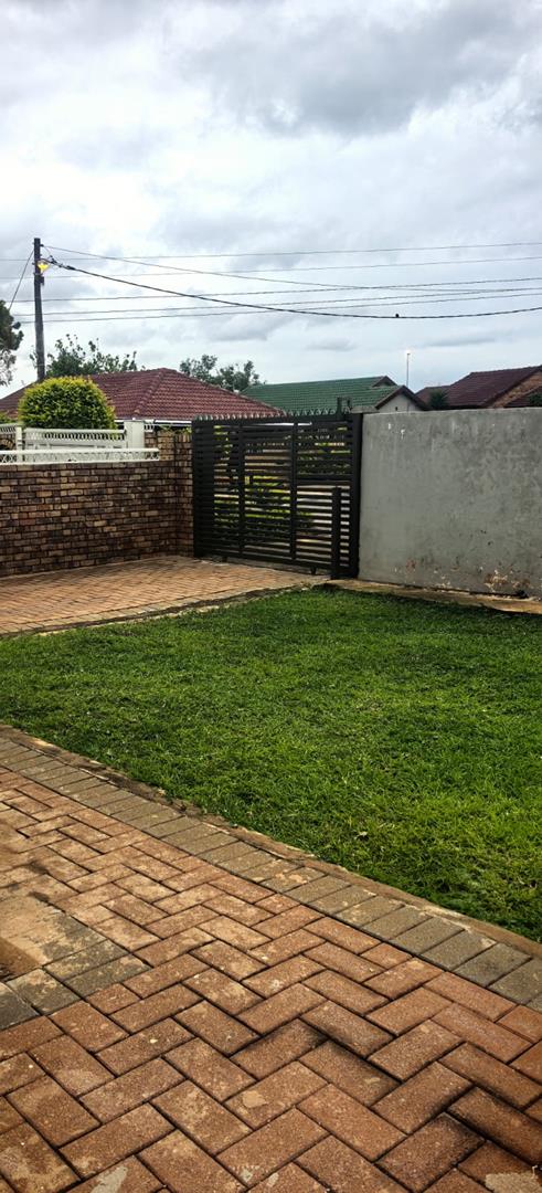 3 Bedroom Property for Sale in Soshanguve UU Gauteng