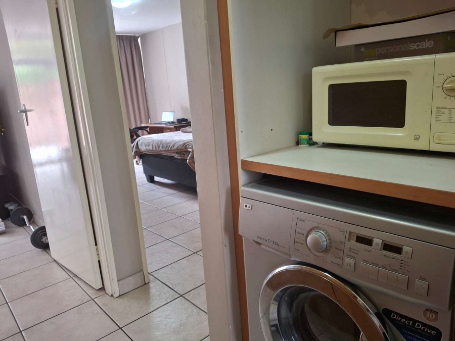 2 Bedroom Property for Sale in Sandton Central Gauteng