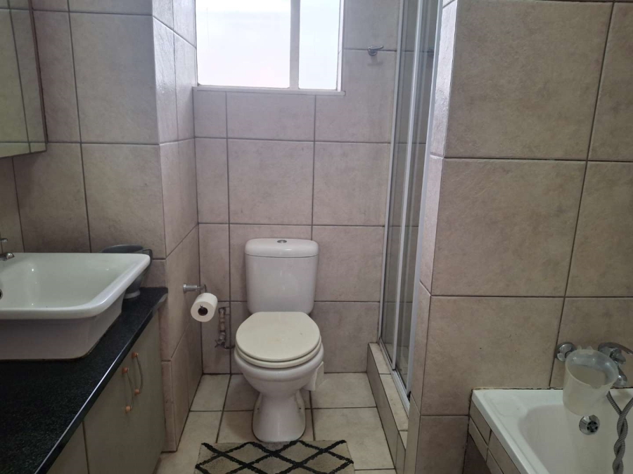 2 Bedroom Property for Sale in Sandton Central Gauteng
