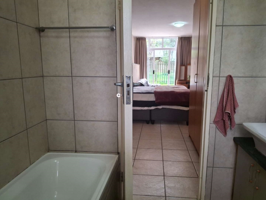 2 Bedroom Property for Sale in Sandton Central Gauteng