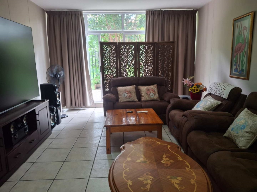 2 Bedroom Property for Sale in Sandton Central Gauteng
