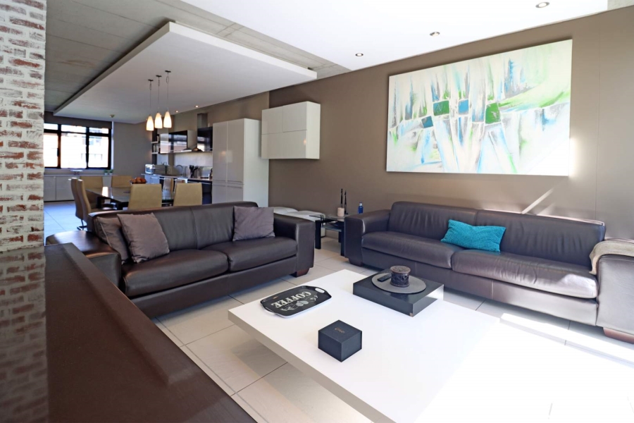 To Let 2 Bedroom Property for Rent in Melrose Arch Gauteng