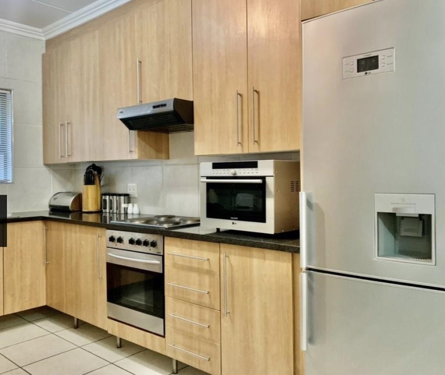 To Let 2 Bedroom Property for Rent in Morningside Gauteng