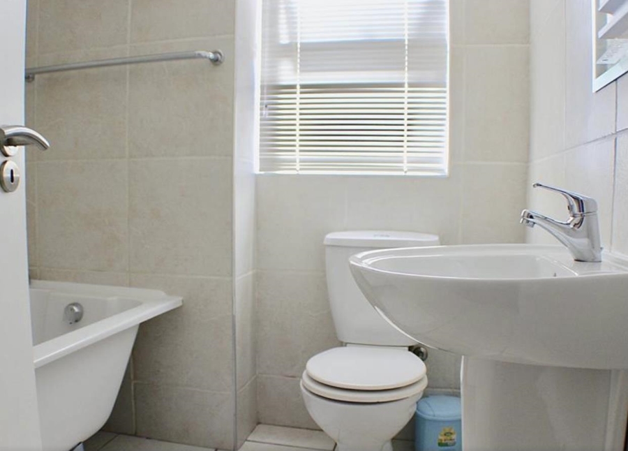 To Let 2 Bedroom Property for Rent in Morningside Gauteng