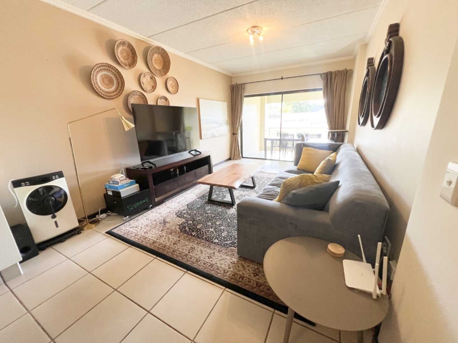 To Let 2 Bedroom Property for Rent in Bryanston Gauteng