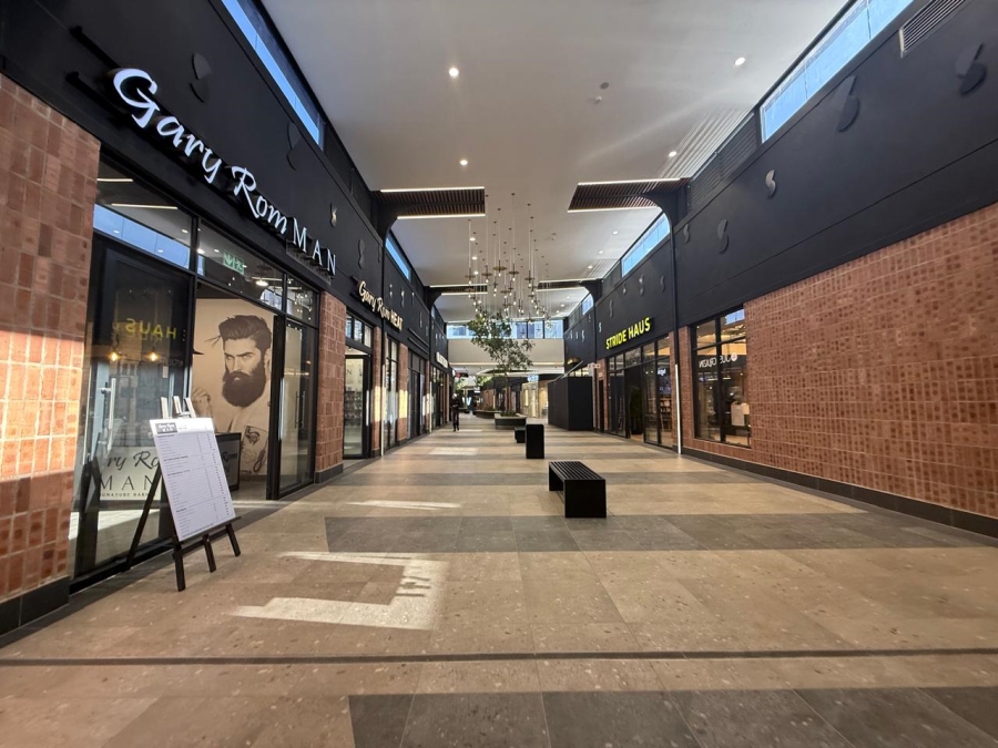 To Let Commercial Property for Rent in Glenadrienne Gauteng