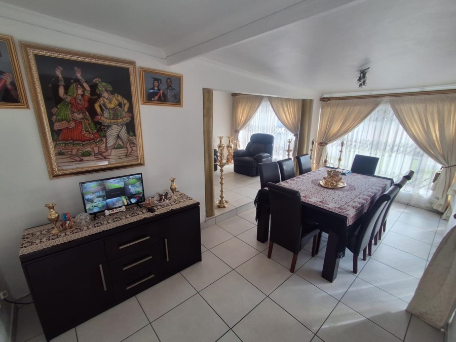 3 Bedroom Property for Sale in Glenvista Gauteng