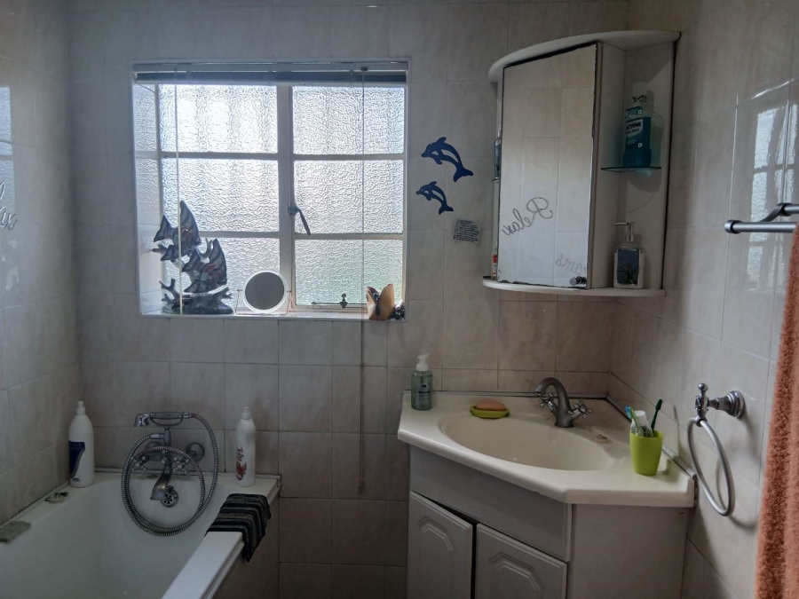 4 Bedroom Property for Sale in Homestead Gauteng