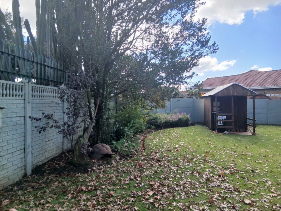 4 Bedroom Property for Sale in Homestead Gauteng