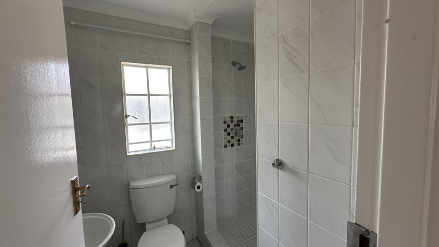 2 Bedroom Property for Sale in Edenvale Gauteng