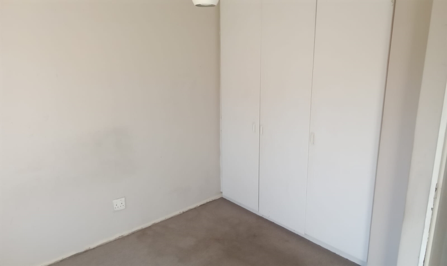 2 Bedroom Property for Sale in Wilgeheuwel Gauteng