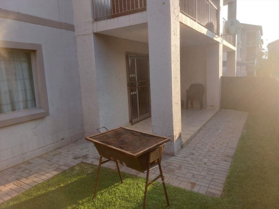 2 Bedroom Property for Sale in Bardene Gauteng