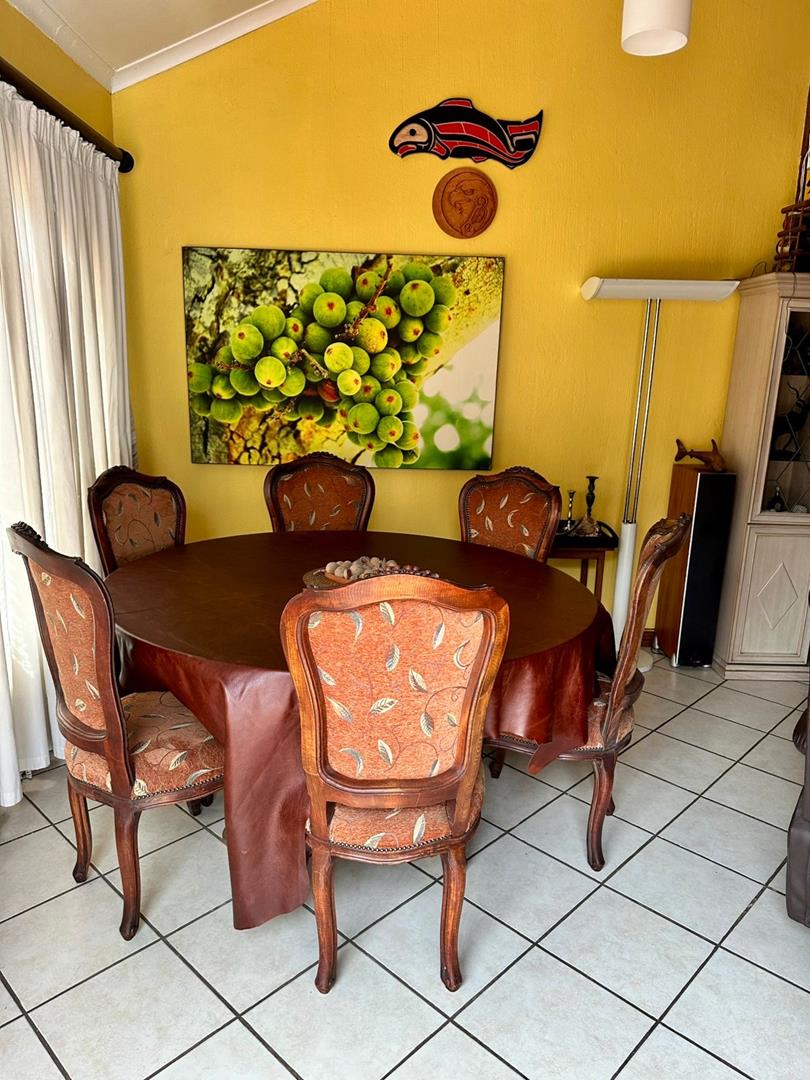 1 Bedroom Property for Sale in Buccleuch Gauteng
