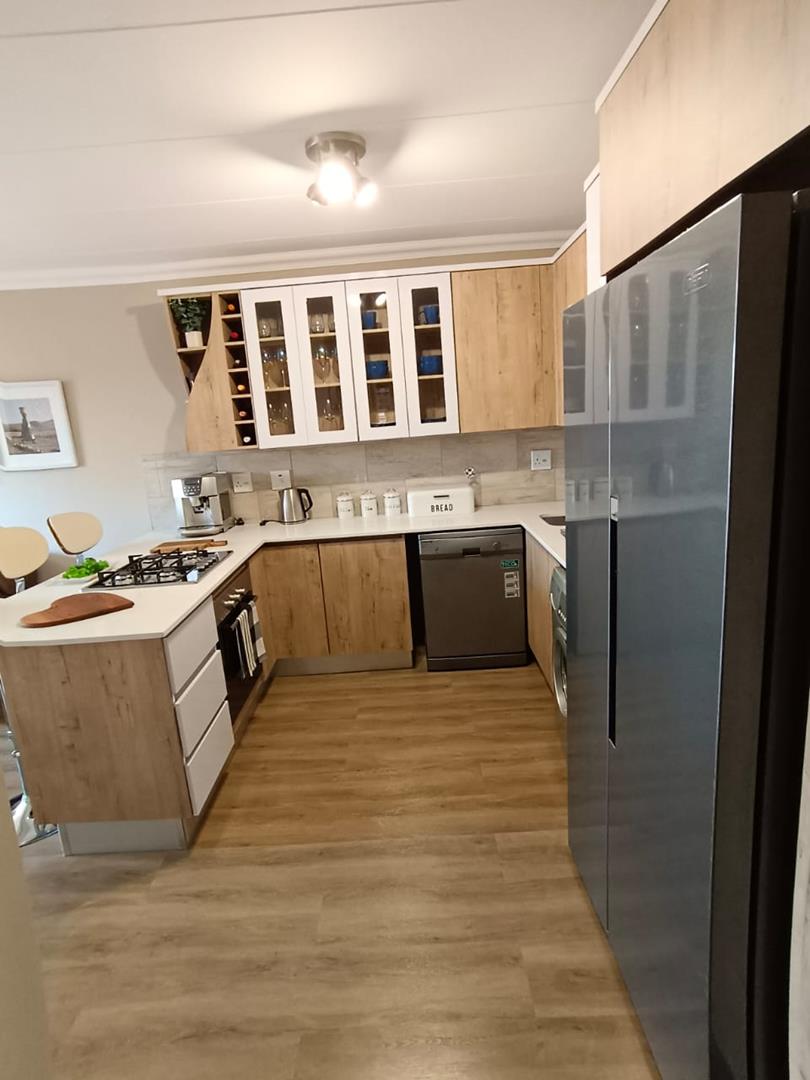 2 Bedroom Property for Sale in Montana Gauteng