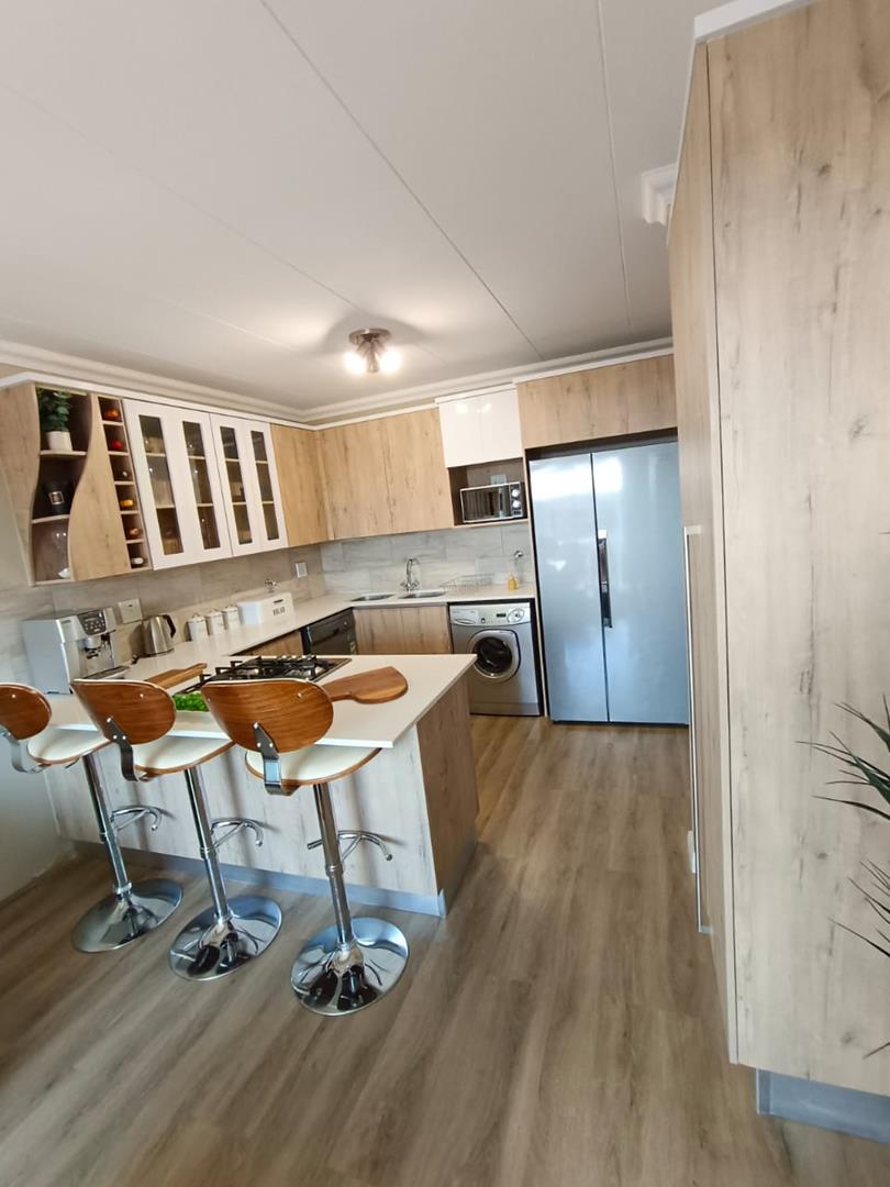 2 Bedroom Property for Sale in Montana Gauteng