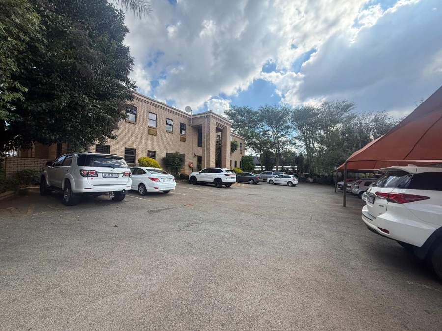 To Let Commercial Property for Rent in Weltevreden Park Gauteng