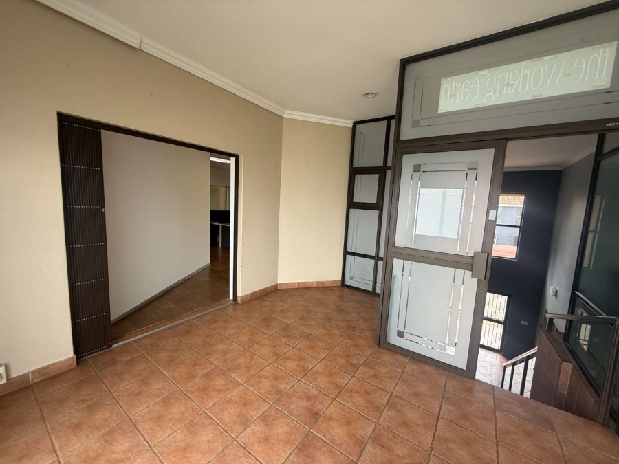 To Let Commercial Property for Rent in Weltevreden Park Gauteng