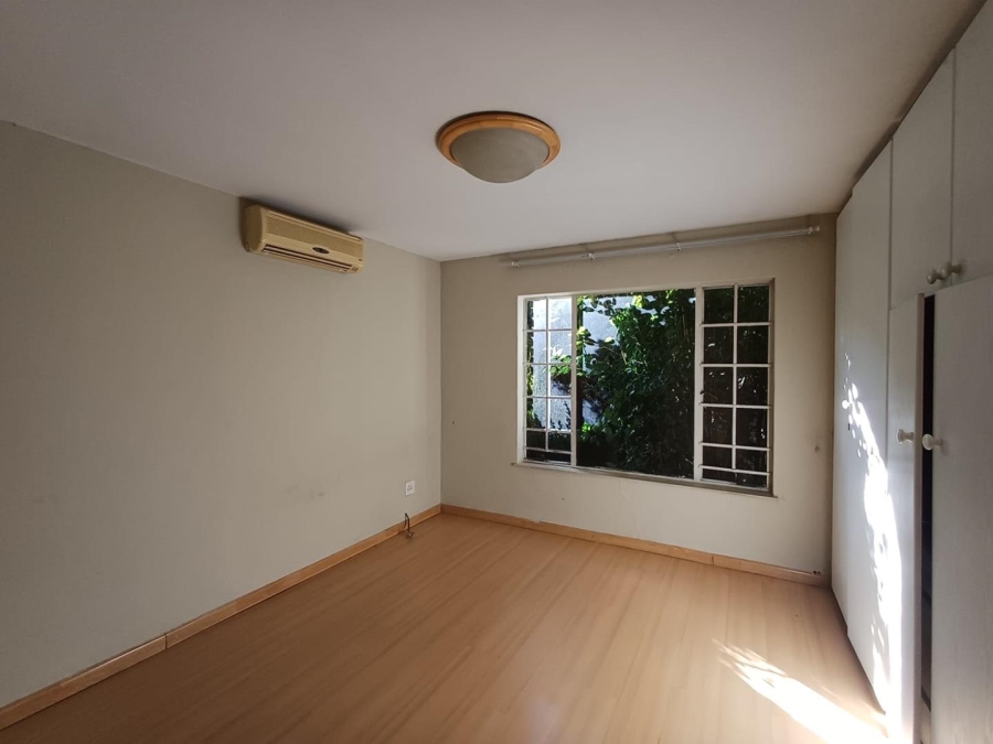 To Let 3 Bedroom Property for Rent in Bromhof Gauteng
