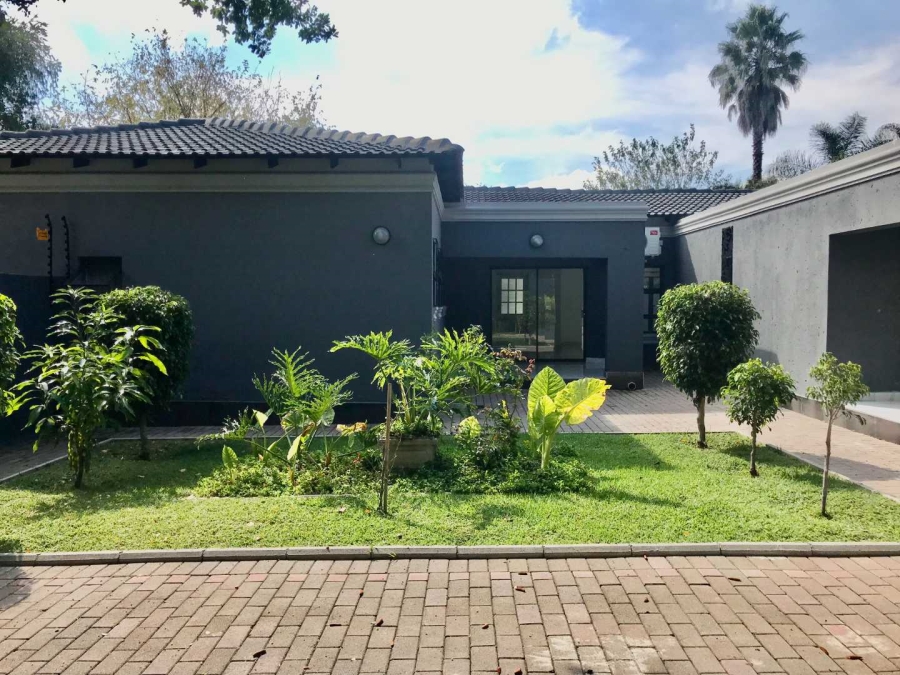 To Let 4 Bedroom Property for Rent in Fourways Gauteng