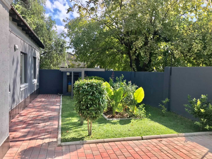 To Let 4 Bedroom Property for Rent in Fourways Gauteng