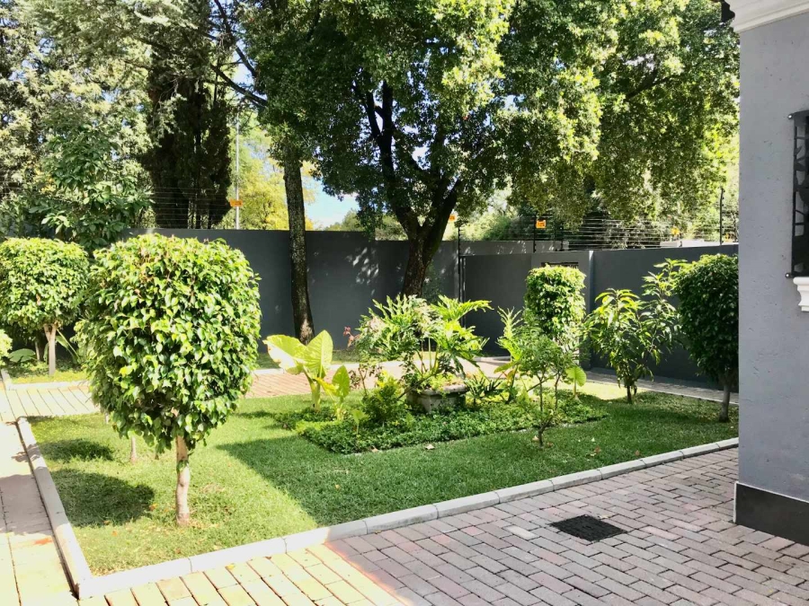 To Let 4 Bedroom Property for Rent in Fourways Gauteng