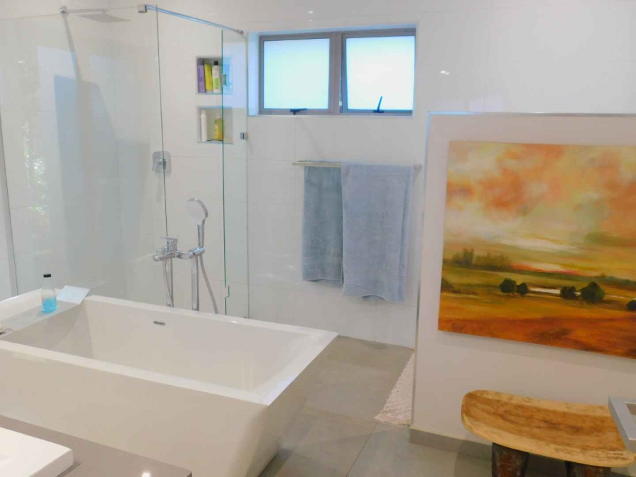 To Let 3 Bedroom Property for Rent in Benmore Gardens Gauteng