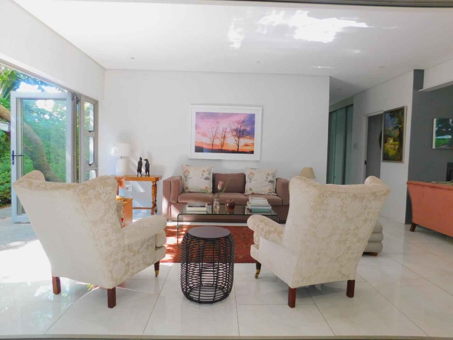 To Let 3 Bedroom Property for Rent in Benmore Gardens Gauteng